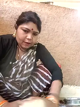 Snapshot of Rashili_jaan chatting on 02/24/26, 03:07 Rashili jaan online show from 02/24/26, 03:07