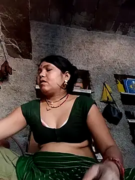 Snapshot of Rashili_jaan chatting on 05/13/26, 02:29 Rashili jaan online show from 05/13/26, 02:29