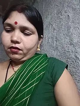 Snapshot of Rashili_jaan chatting on 06/07/26, 03:39 Rashili jaan online show from 06/07/26, 03:39