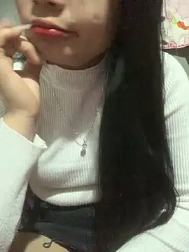 Snapshot of Nh64 chatting on 02/21/26, 12:29 Nh64 online show from 02/21/26, 12:29