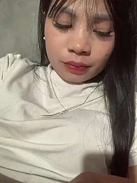 Snapshot of Nh64 chatting on 02/12/26, 11:54 Nh64 online show from 02/12/26, 11:54