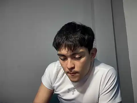 ivy xo online show from 09/09/25, 04:11