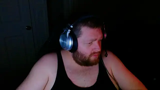 NeedyGlister online show from 09/28/25, 05:36