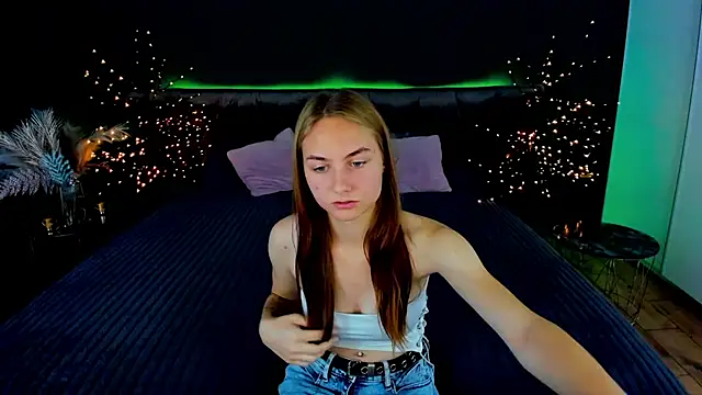 MilaAddams online show from 09/14/25, 05:41