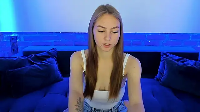 MilaAddams online show from 10/03/25, 05:42