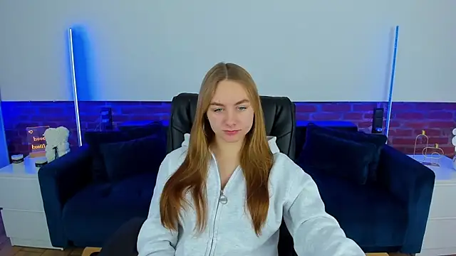 MilaAddams online show from 02/06/26, 06:42