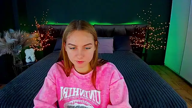 MilaAddams online show from 11/29/25, 07:08