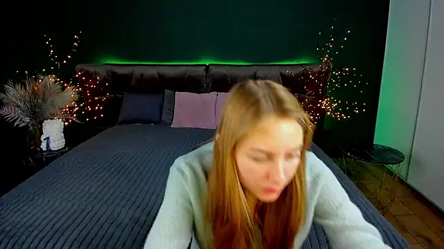 MilaAddams online show from 11/27/25, 06:36