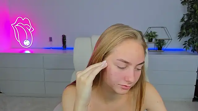 MilaAddams online show from 09/10/25, 05:39