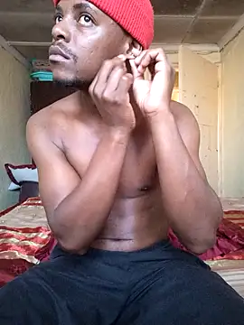 Snapshot of Hluga_25 chatting on 02/19/26, 04:42 Hluga 25 online show from 02/19/26, 04:42