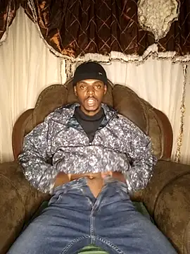 Hluga 25 online show from 09/20/25, 04:56