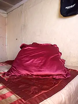 Hluga 25 online show from 10/28/25, 09:08