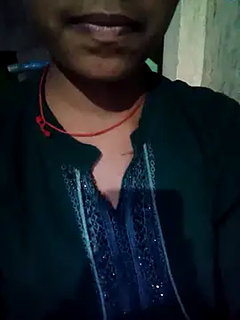 Snapshot of Pari_queen_44 chatting on 10/09/25, 01:11 Pari queen 44 online show from 10/09/25, 01:11