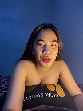 Shy SexyLady online show from 04/10/26, 10:11