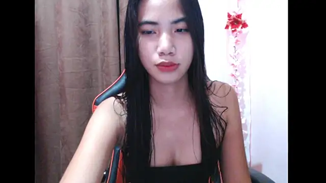 Snapshot of Shy_SexyLady chatting on 10/05/25, 03:52 Shy SexyLady online show from 10/05/25, 03:52