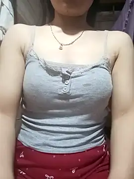 Snapshot of LucyyLy chatting on 04/01/26, 11:23 LucyyLy online show from 04/01/26, 11:23