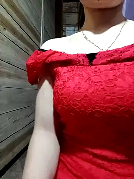 Snapshot of LucyyLy chatting on 10/01/25, 11:19 LucyyLy online show from 10/01/25, 11:19