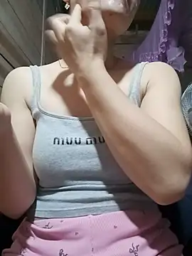 Snapshot of LucyyLy chatting on 06/21/26, 11:10 LucyyLy online show from 06/21/26, 11:10