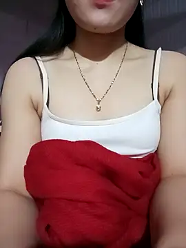 Snapshot of LucyyLy chatting on 03/16/26, 12:29 LucyyLy online show from 03/16/26, 12:29