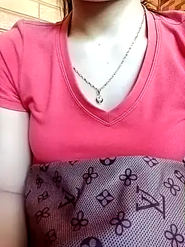 Snapshot of LucyyLy chatting on 09/12/25, 04:01 LucyyLy online show from 09/12/25, 04:01