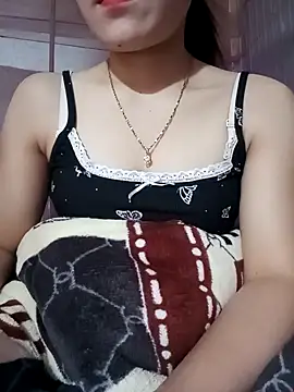 Snapshot of LucyyLy chatting on 12/16/25, 05:55 LucyyLy online show from 12/16/25, 05:55