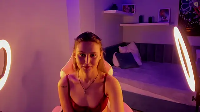 sasha  meow online show from 12/05/25, 12:37