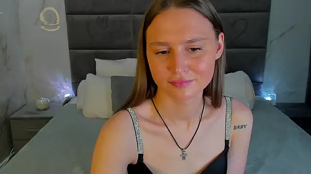 sasha  meow online show from 11/17/25, 07:34