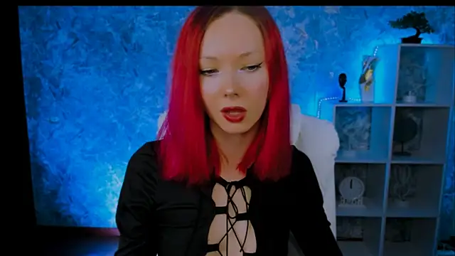 Snapshot of KimBoydd chatting on 04/13/26, 11:58 KimBoydd online show from 04/13/26, 11:58