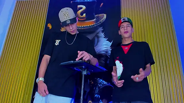 Dante Brown1  online show from 11/09/25, 08:46