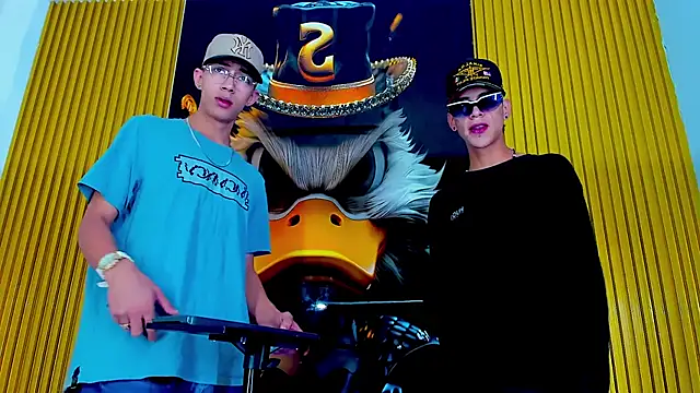 Dante Brown1  online show from 10/15/25, 08:50