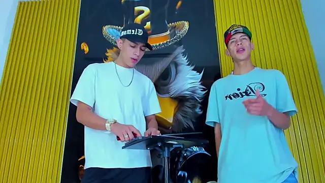 Dante Brown1  online show from 10/18/25, 09:28