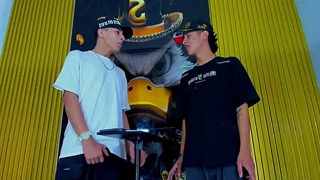 Dante Brown1  online show from 10/19/25, 09:06