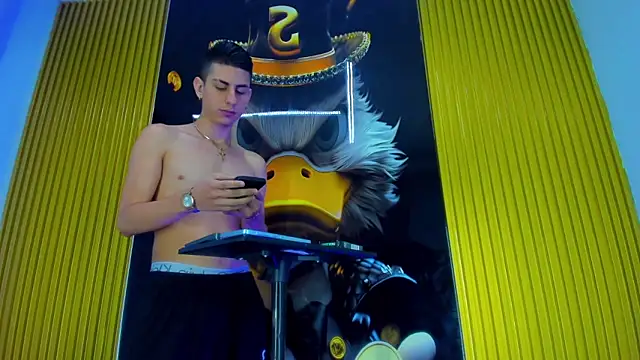 Dante Brown1  online show from 12/21/25, 04:36