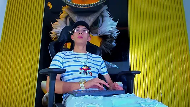 Dante Brown1  online show from 11/20/25, 08:31