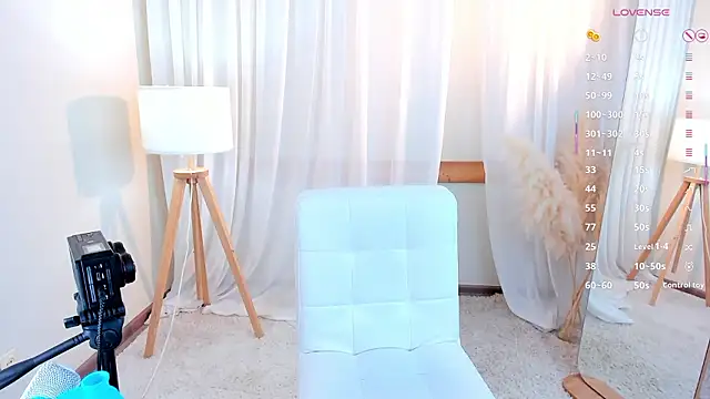 hidden charm  online show from 02/03/26, 11:48