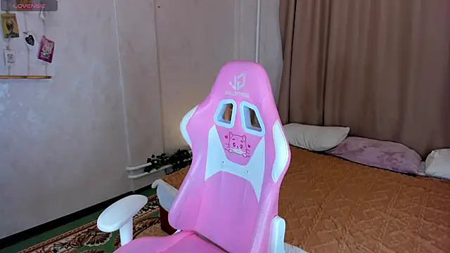 Belle Wa1ker online show from 11/28/25, 01:06