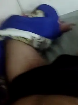 Yazaza1999 online show from 10/10/25, 10:32