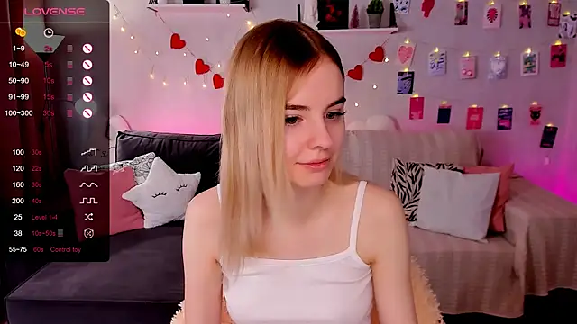 LillianShine online show from 02/18/26, 02:31