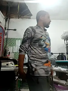 PauMolao85 online show from 12/20/25, 06:00