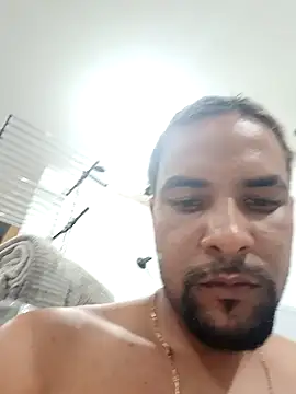 PauMolao85 online show from 12/18/25, 10:02