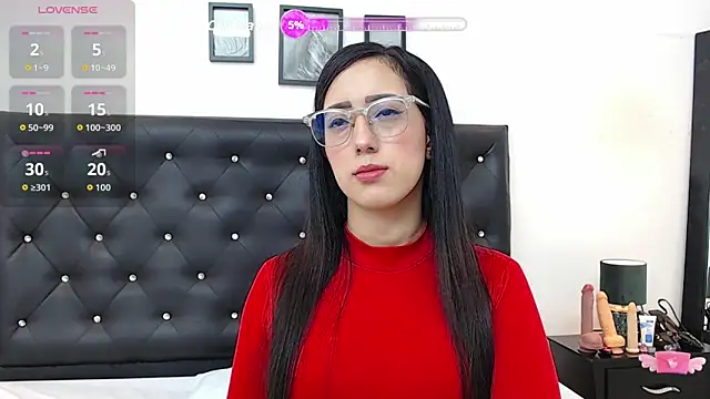 ivorynoir online show from 02/12/26, 01:22