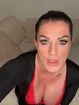 Nola Luxx-offiziell online show from 09/10/25, 06:29