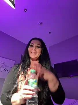 Nola Luxx-offiziell online show from 02/09/26, 07:56