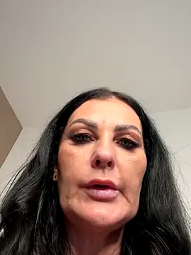 Nola Luxx-offiziell online show from 11/13/25, 01:04