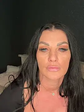 Nola Luxx-offiziell online show from 02/14/26, 07:36