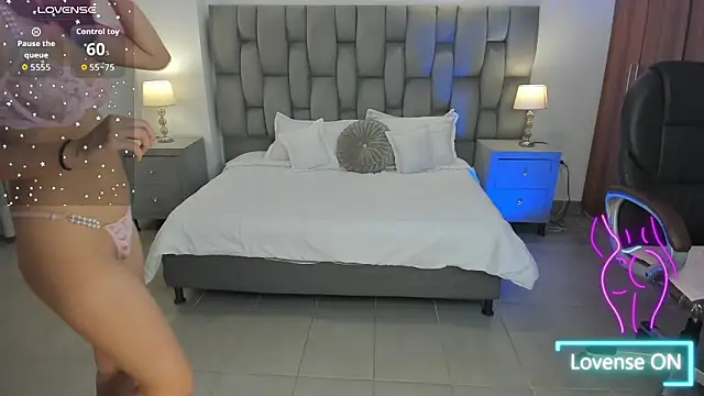 amara foxx online show from 03/27/26, 06:42