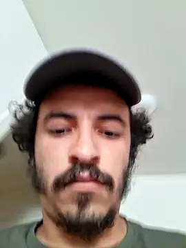 Pedro98801 online show from 05/06/26, 04:00