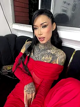 Snapshot of belllbonniie chatting on 10/05/25, 03:30 belllbonniie online show from 10/05/25, 03:30