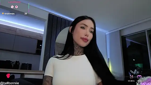 Snapshot of belllbonniie chatting on 06/03/26, 12:55 belllbonniie online show from 06/03/26, 12:55