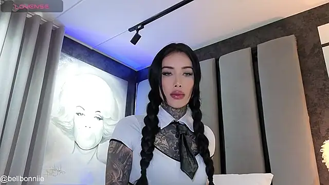 belllbonniie online show from 02/16/26, 08:18